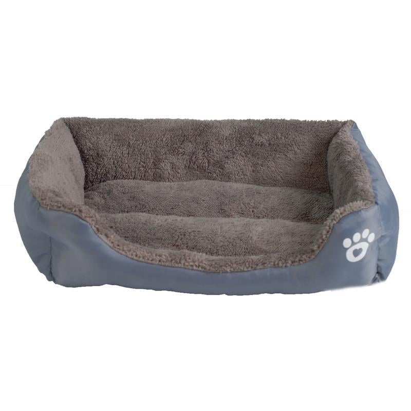 AquaNap™ Fleece Bed – Warmth, comfort, and water resistance in one